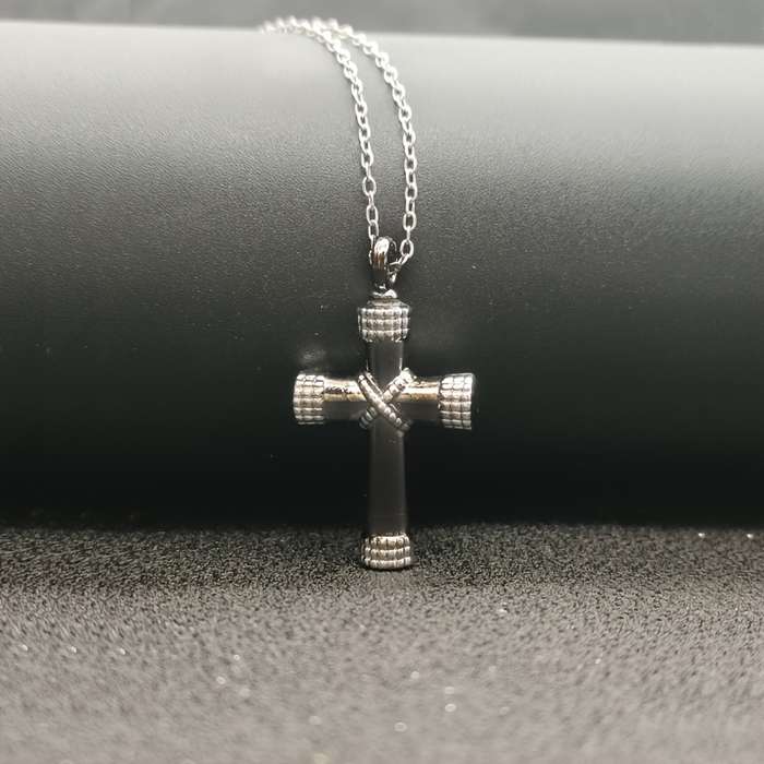 1 Piece Black Cross Can Be Opened Jesus Theme Pendant