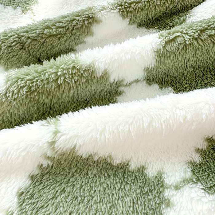 1ps Blanket Color Green And White Grid size 100x150cm 39.3x59.05inch