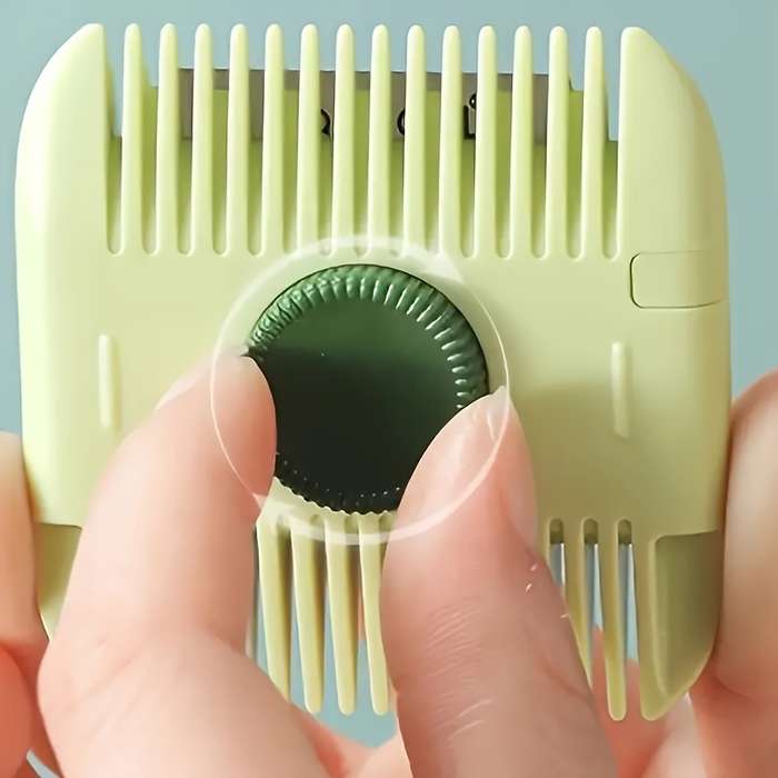 1pc Green Pet Comb