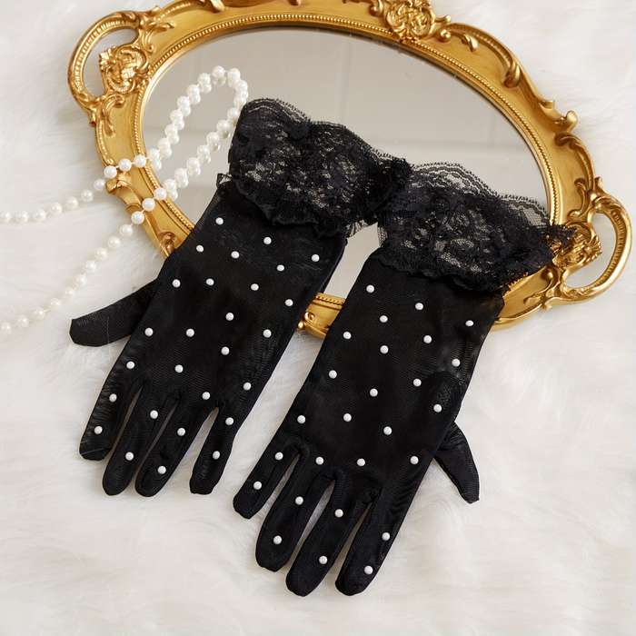 1 Pair Black And White Dots Lace Gloves