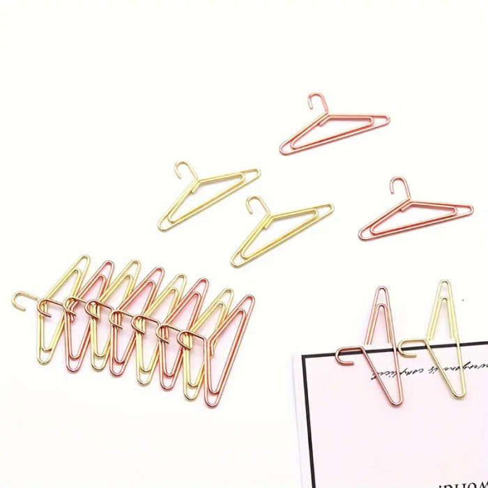 Retaining Clip