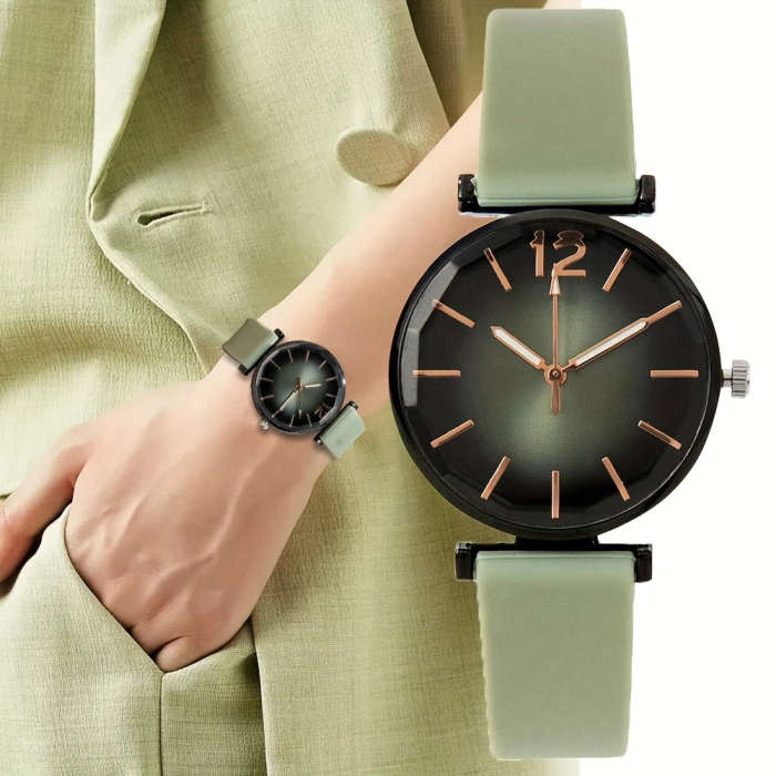 1pc Women's Fashion Casual Sports Watch Green Silicone Band Round Dial Quartz Movement