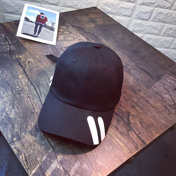 1pc Fashion Stripe Casual Baseball Cap for Women and Men Polyester Packable Sun Hat with Adjustabl