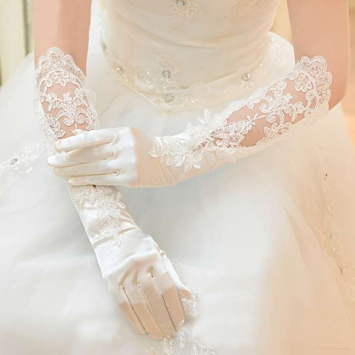 1 Pair White Lace Wedding Gloves