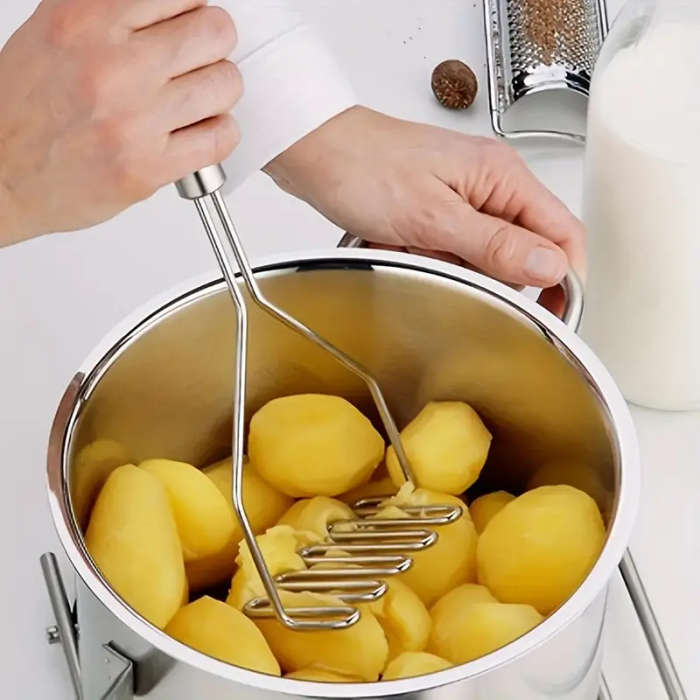 1pc Stainless Steel Wavy Potato Masher Kitchen Vegetable Fruit Masher Potato Presser