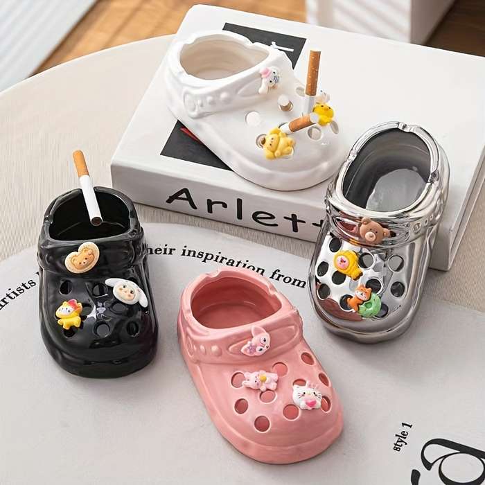 1pc Vintage Cartoon Ceramic Ashtray Oval No-Power Needed Home Decor Accent with Playful Charms