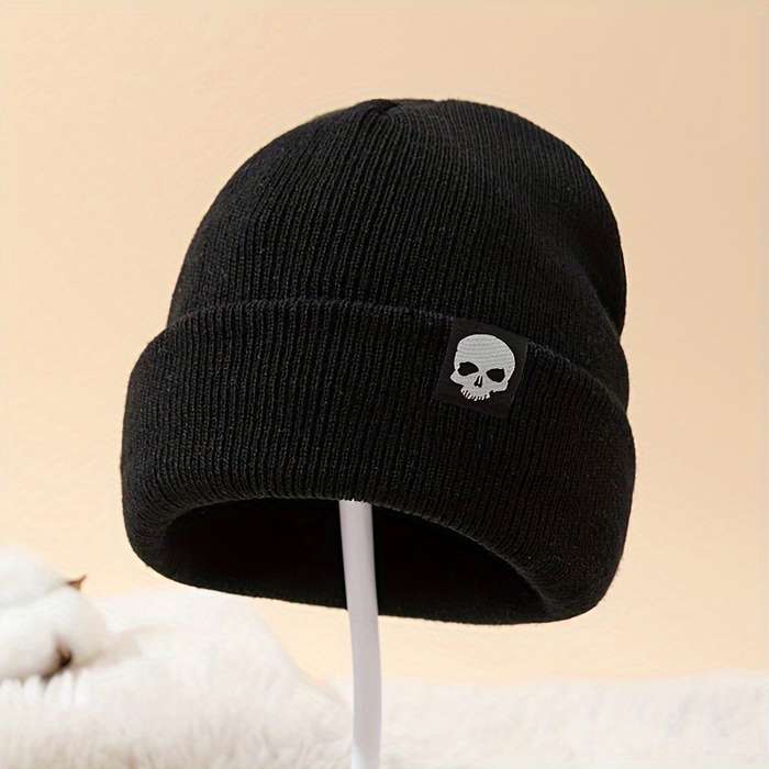 1pc MAKEFGE Skull Logo Knit Beanie Warm Stretchy Acrylic Winter Hat for Men Funky Style Handw