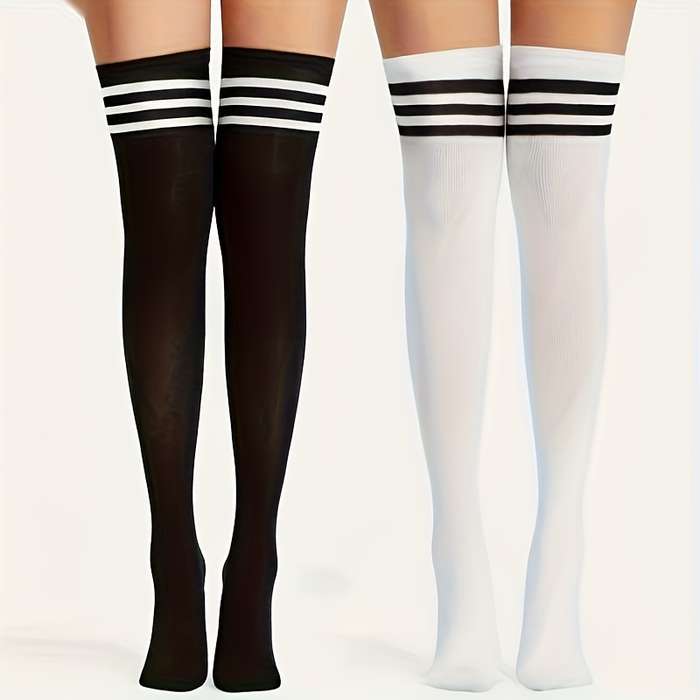 1 Pair White One Size Socks