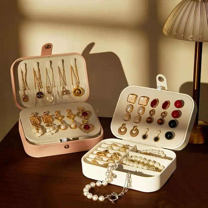 Contemporary Leather Jewelry Organizer COLOR: PINK