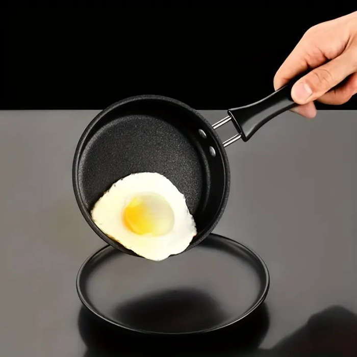 1 Mini Non-Stick Frying Pan With Cast Iron Handle
