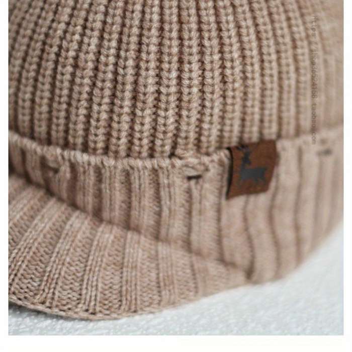 Hat Gray