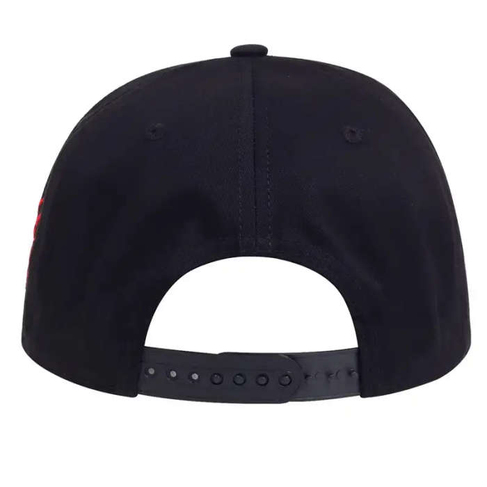 1pc Baseball Cap Snapback Cap Color sent randomly