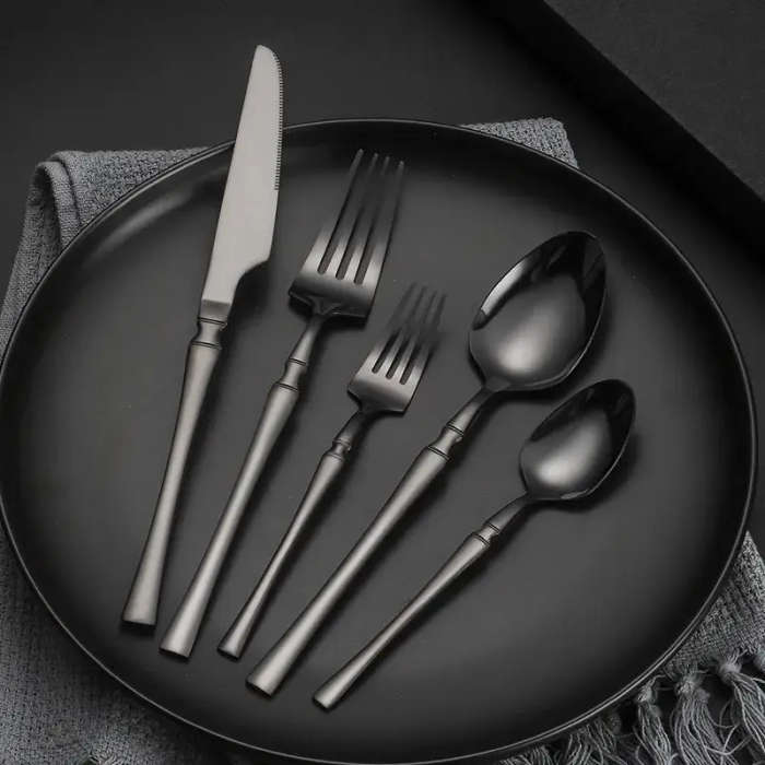 A Set Of 30pcs Stainless Steel Tableware Including Steak Knife Fork And Dessert Spoon Suitable For U