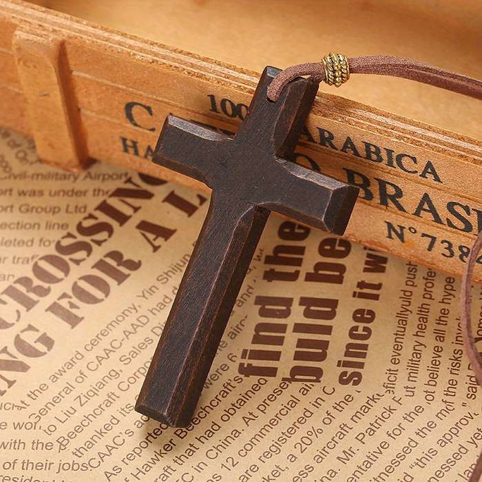 1 Piece A Brown Jesus Theme Pendant