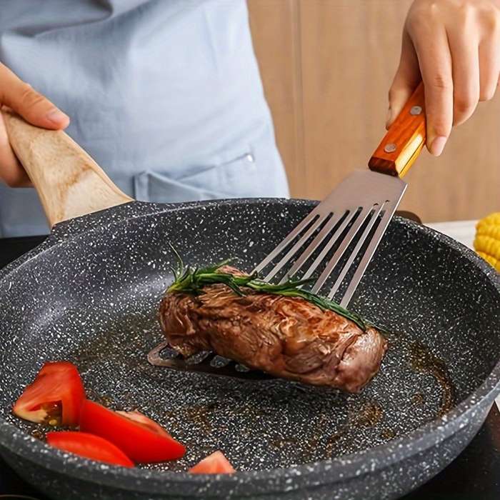 1pc Stainless Steel Frying Shovel with Non-Slip Handle and Leak-Proof Edge Ideal for Eggs Steak