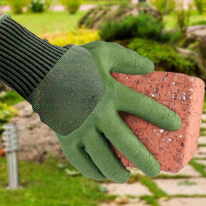 1 Pair Of Green Multi Purpose Work Gloves