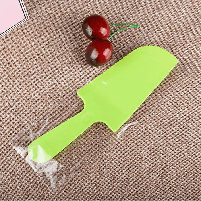 1pc Premium Plastic Cake Knife Ideal for Baking Fondant Pastry Cookie Cutting Pizza Slici