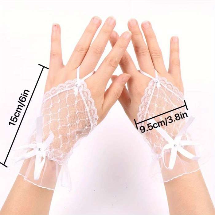 1 Pair Black Lace Short Gloves
