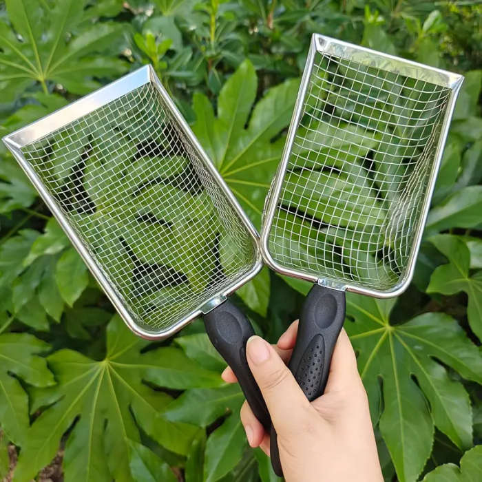 Set Of 2 Gardening Soil Sieves