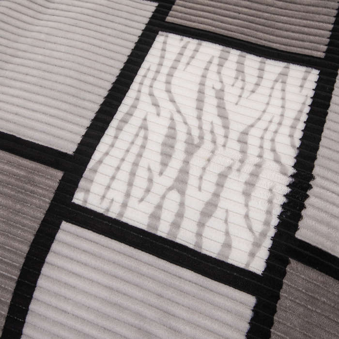1ps Blanket Color Dark Gray Grid size 39.3INx59IN 150CMx100CM