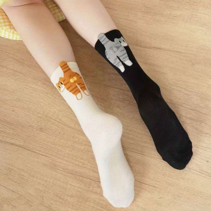 Sock 4 Pairs Of Random Colors  One Size