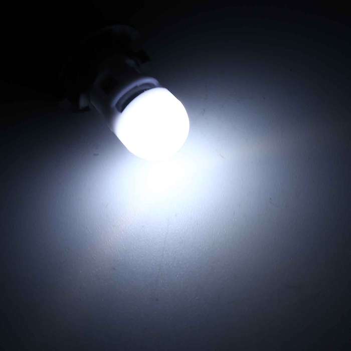 2 PCS T10 3W 200LM 6000K Car Clearance Lights Car Marker Light with 1 SMD-3030-LED Lamps, DC 12V(Whi
