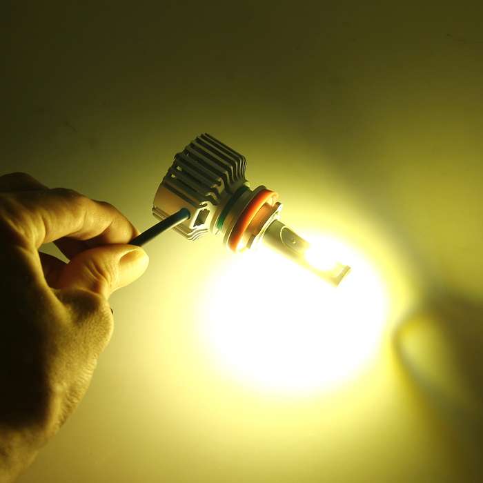 2 PCS 9012 26W 2250LM Car Headlight LED Auto Light Built-in CANBUS Function (White Light, Yellow Li