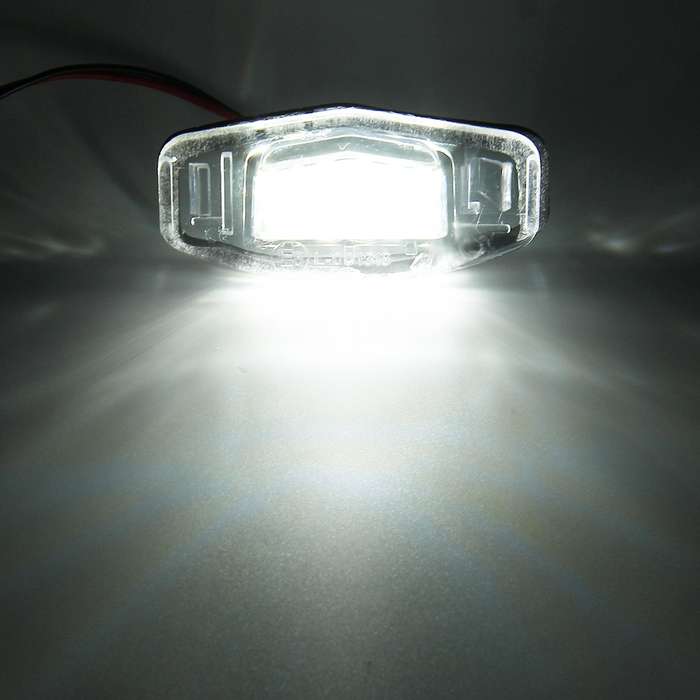2 PCS DC 12V 2W 120LM 6000K LED License Plate Light 18-SMD Bulbs Lamps for Honda Civic VII4/5D 01-05