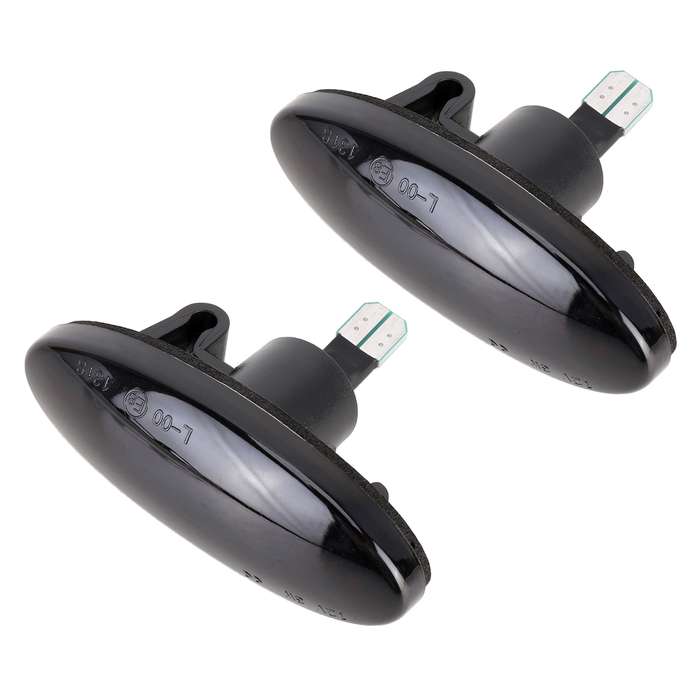 2 PCS DC12V / 3W Car LED Dynamic Blinker Side Lights Flowing Water Turn Signal Light for Nissan, Amb