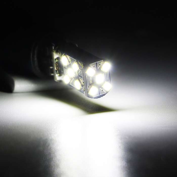 4pcs T10 DC12V / 2.52W / 0.21A / 900LM Car Clearance Light with Decoding