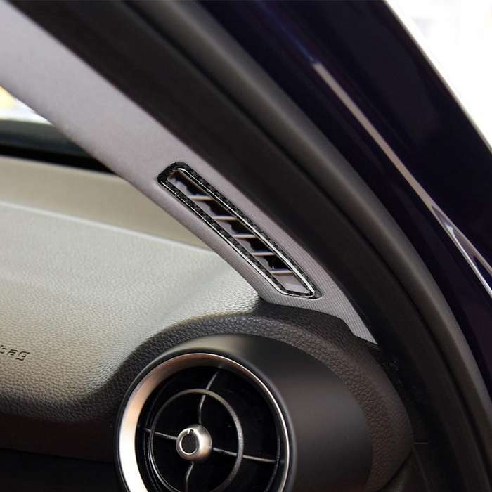 2 in 1 Car Carbon Fiber A-pillar Air Outlet Panel Decorative Sticker for Alfa Romeo Giulia 2017-2019