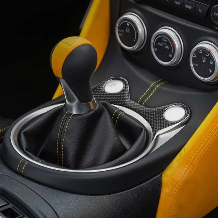 Car Carbon Fiber Half Gear Position Console Panel Decorative Sticker for Nissan 370Z Z34 2009-, Left