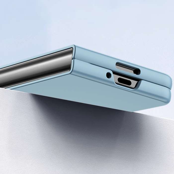 For Samsung Galaxy Z Fold6 Fuel Injection Integrated PC Skin Feel Phone Case(White)