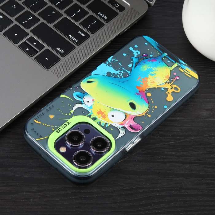 For iPhone 14 Plus Animal Pattern Oil Painting Series PC + TPU Phone Case(Tattered Astronaut)