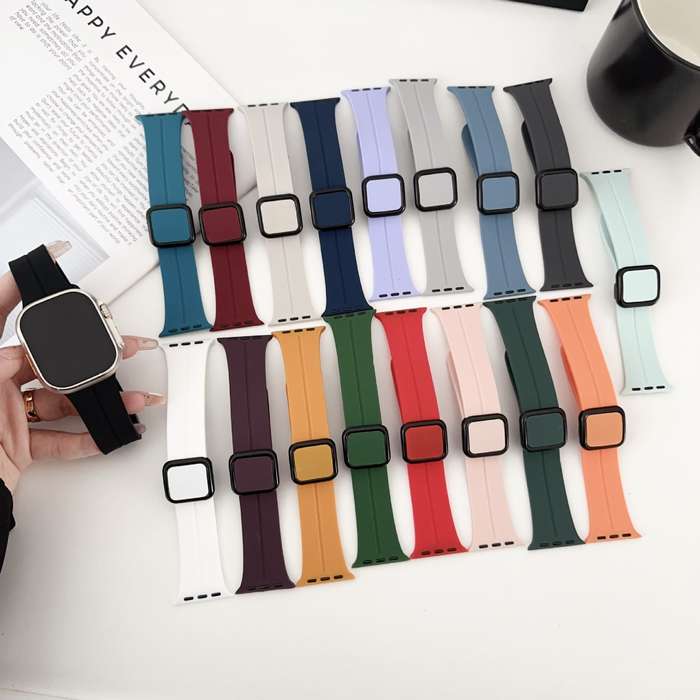 For Apple Watch SE 40mm Magnetic Square Buckle Silicone Watch Band(Orange)