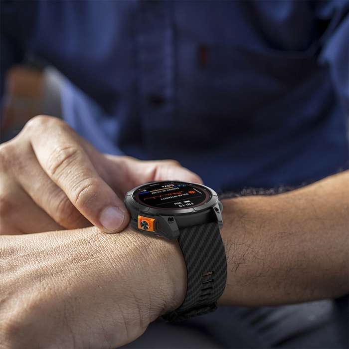 22mm Two Color Carbon Fiber Pattern Silicone Watch Band(Black)