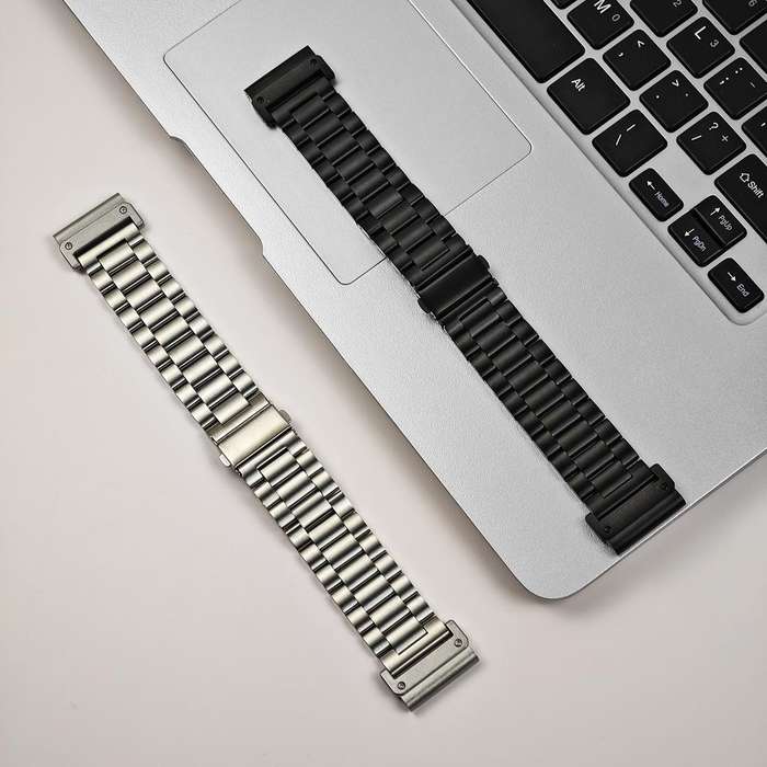 For Garmin 26mm Tri-beads Flat Buckle Titanium Alloy Watch Band, Tactix Connector(Silver)