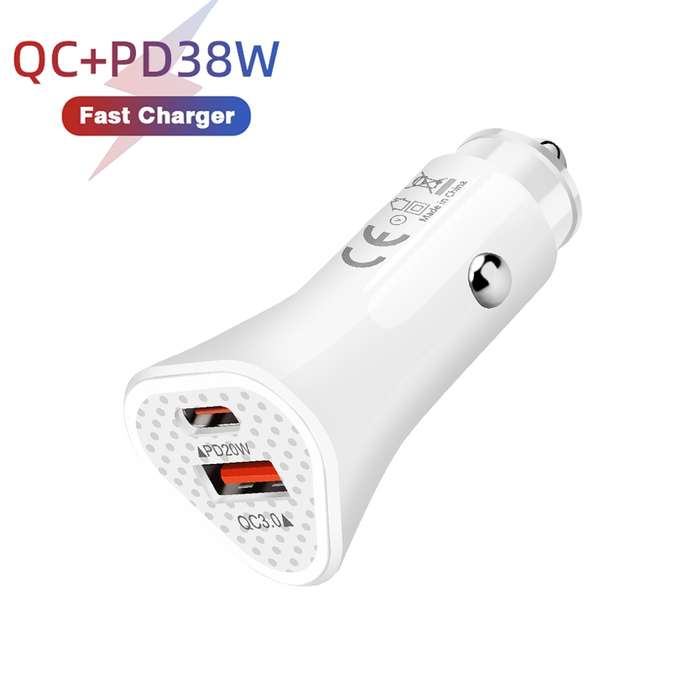 TE-P23 38W PD 20W USB-C / Type-C + QC3. 0 USB Triangle Car Charger + USB to USB-C / Type-C Data