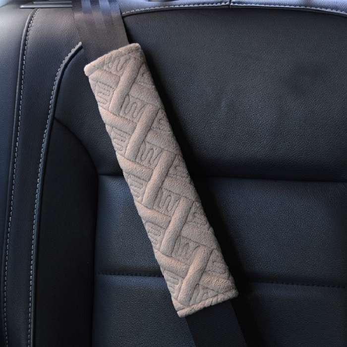 1pair Car Plush Seat Belt Embroidered Shoulder Pad Cover(Blue)