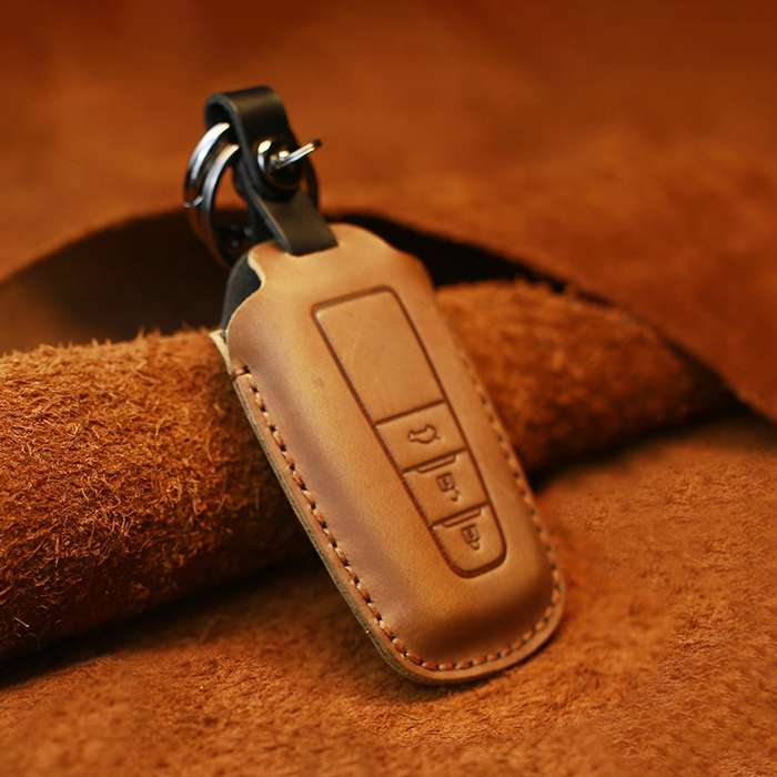 For Toyota Car Cowhide Leather Key Protective Cover Key Case, Three Keys Version (Red)