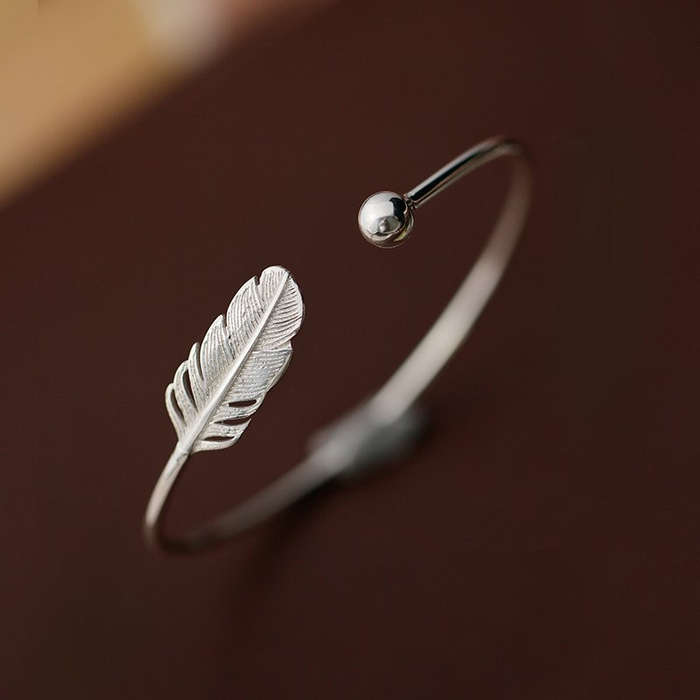 Elegant 925 Sterling Silver Cuff Bracelets Trendy Feather Adjustable Bracelet Jewelry for Women -
