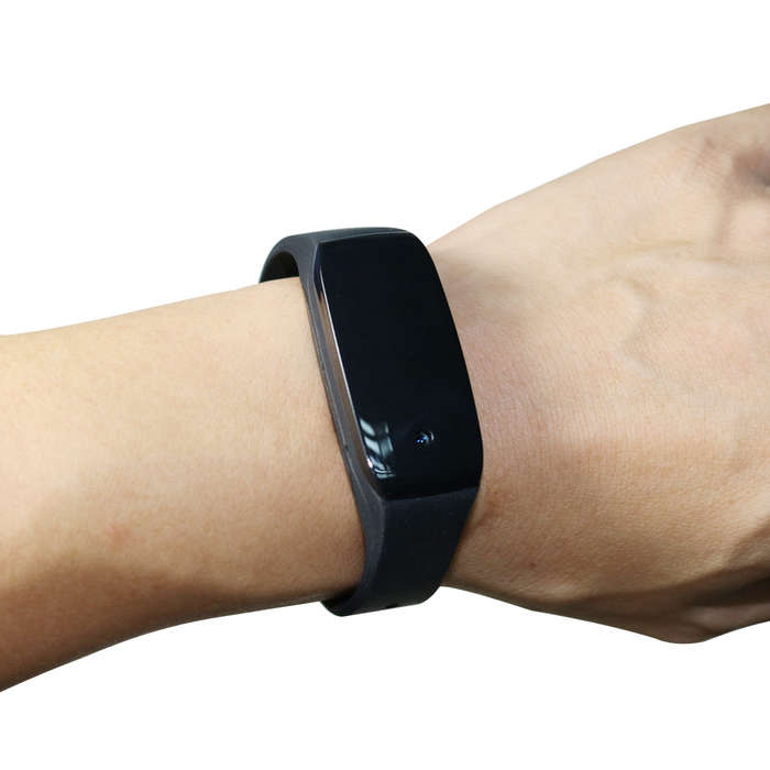 K18 HD 1080P Hidden Sports Camera Support 32GB TF Card Voice DV Video Recorder Smart Watch