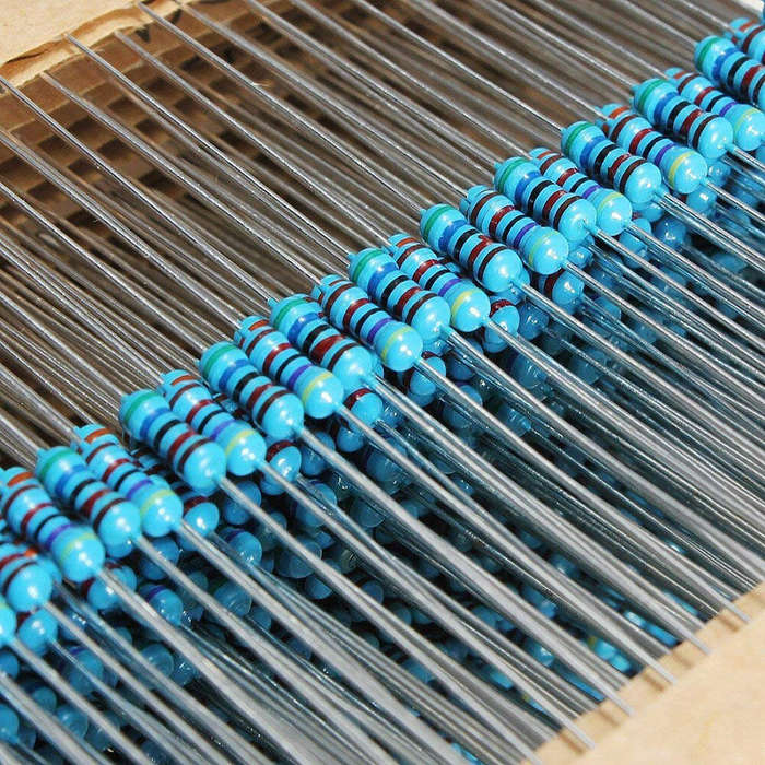 2600pcs 1/4W 1 Tolerance 130 Values Metal Film Resistors Assortment Kit Set 1R ohm-3M ohm for DIY Pr