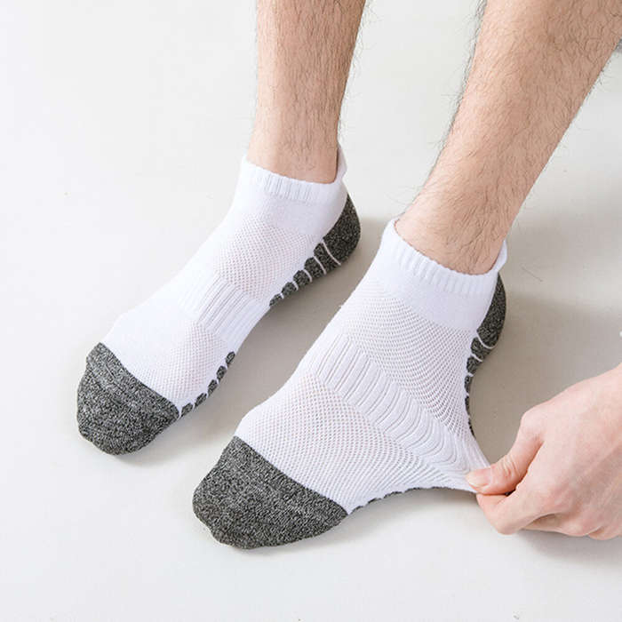 Black - 5 Pairs Sports Socks Men's Short Socks Sweat-absorbent Breathable Mesh Athletic Ankle Socks