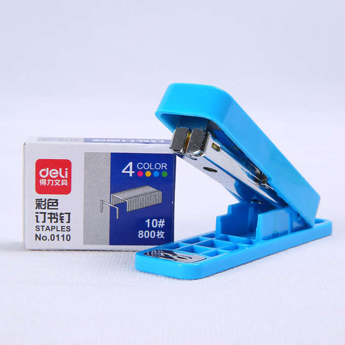 Deli 0250 Mini Candy Color Stapler Stitching Machine Portable Small Student Stationery Pocket Mini S