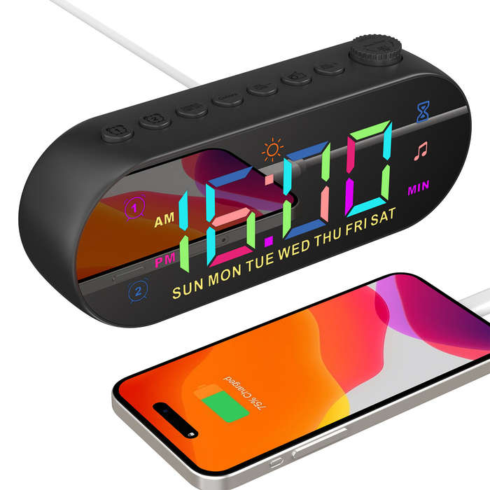 Black - AGSIVO Multifunctional LED Digital Alarm Clock FM Radio Dual Alarm Clock with Snooze / Dynam