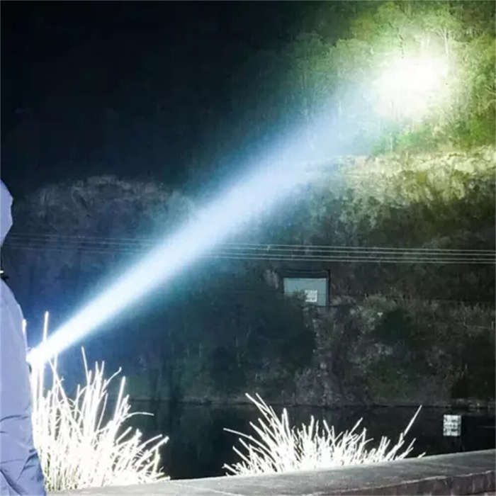 LED - IPRee Solar Light LED Handheld Flashlights Type-C Rechargeable Portable Torch with 4 Modes COB