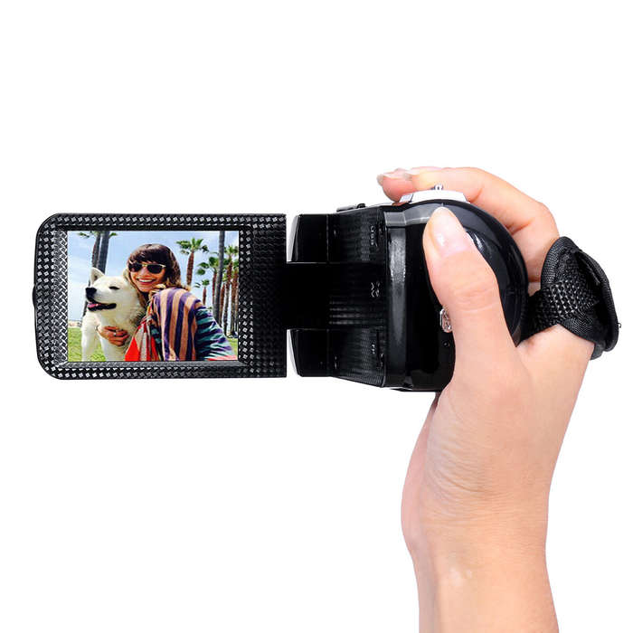 4K Full HD 1080P 24MP 18X Zoom 3 Inch LCD Digital Camcorder Video DV Camera 5.0MP CMOS Sensor for Yo
