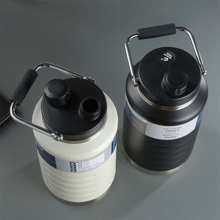 White - IPRee Insulated Ice Jug 2L Large Double Vacuum Ice Storage Jug With Handle Cool Drinking Buc