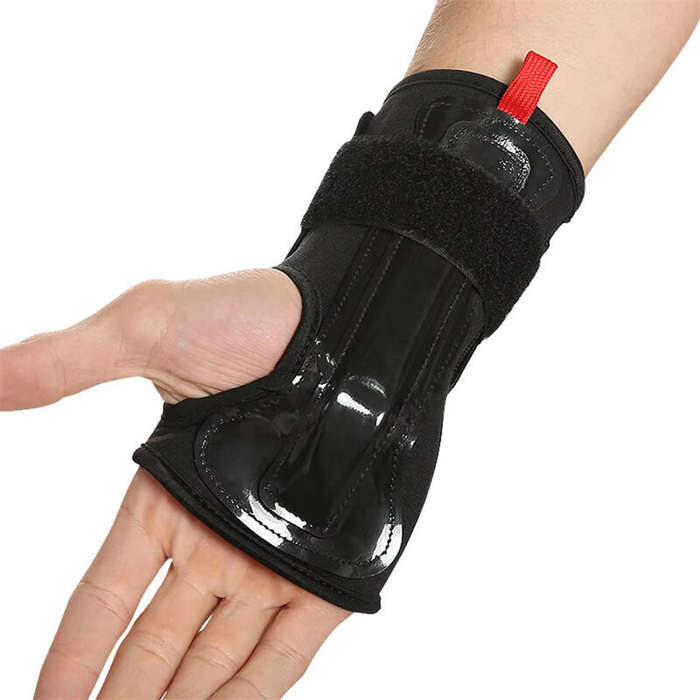 S - AOLIKES 1 Pair Adjustable Sport Wrist Guards Roller Skating Snowboard Ski Wrist Guards Steel Pla